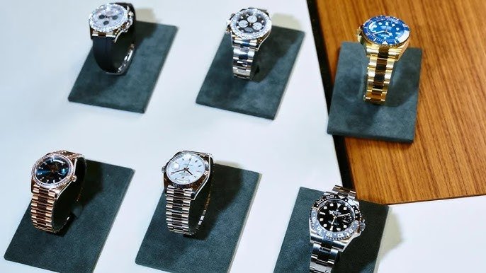 Rolex on a Table: A Symbol of Luxury and Elegance